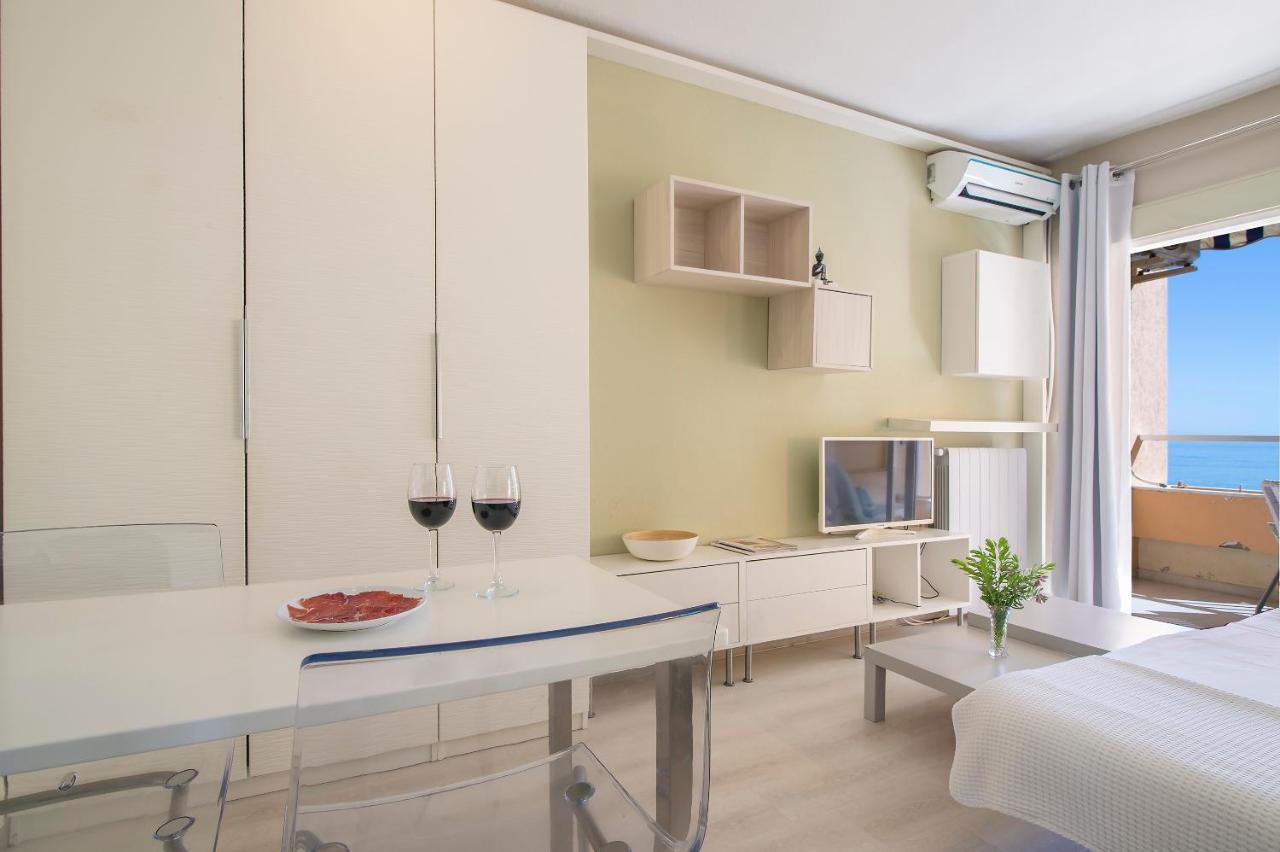 Cibeles...Estudio En El Paseo Maritimo....Wifi Марбеля Екстериор снимка